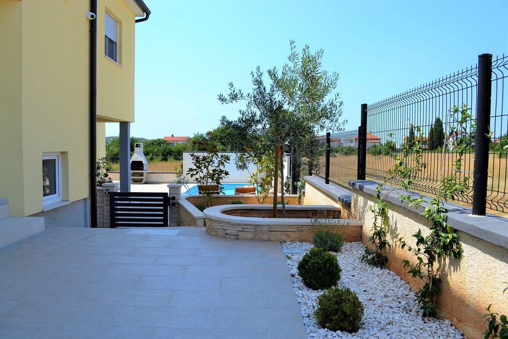Villa Cera PUY 외부 사진